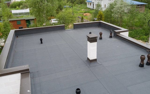 Плоская кровля — цена за м² и варианты решений